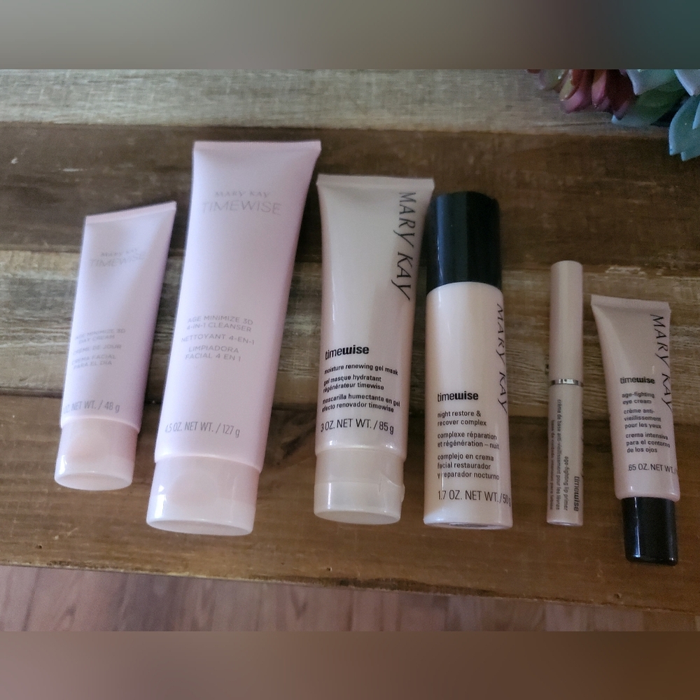 Mary Kay set lot